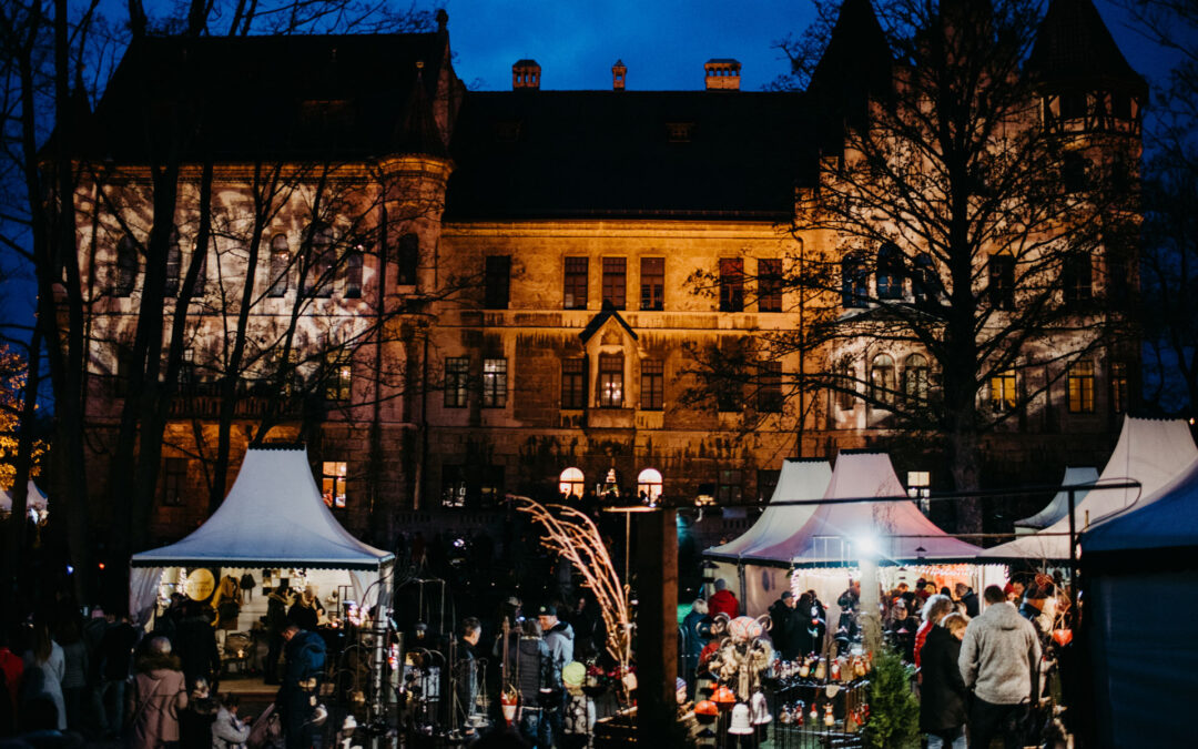 Weihnachtsmarkt Winterträume auf Schloss Faber-Castell in Stein